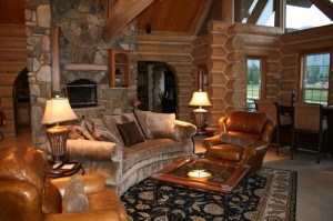 Common area at Glacier Mountain Lodge